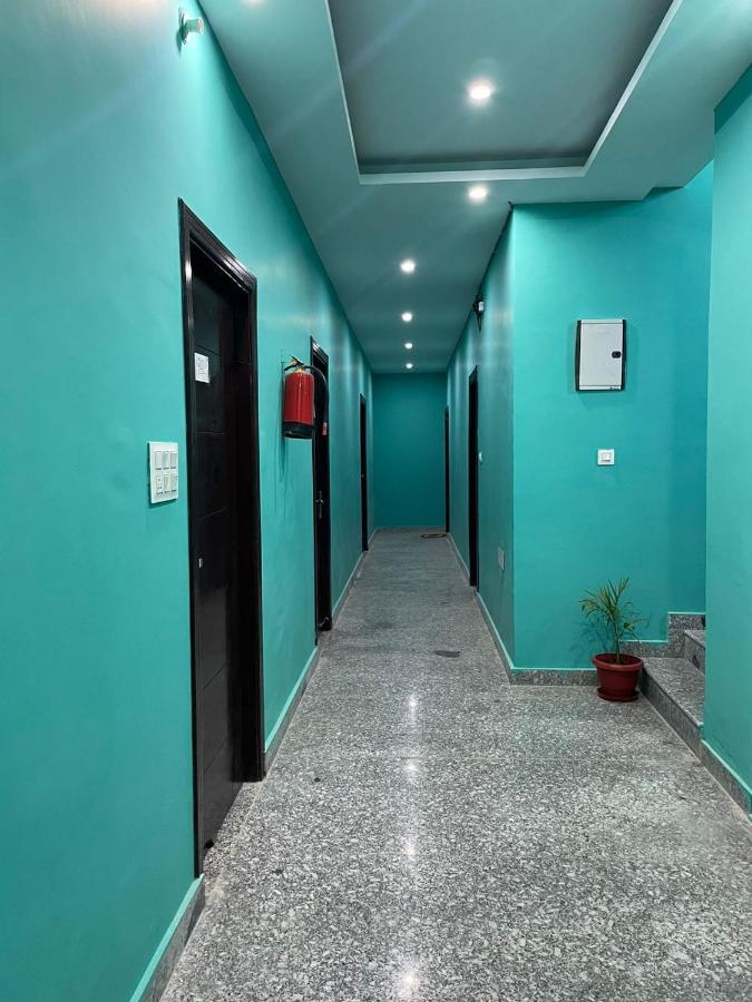 Hotel Manohar Rishīkesh Dış mekan fotoğraf