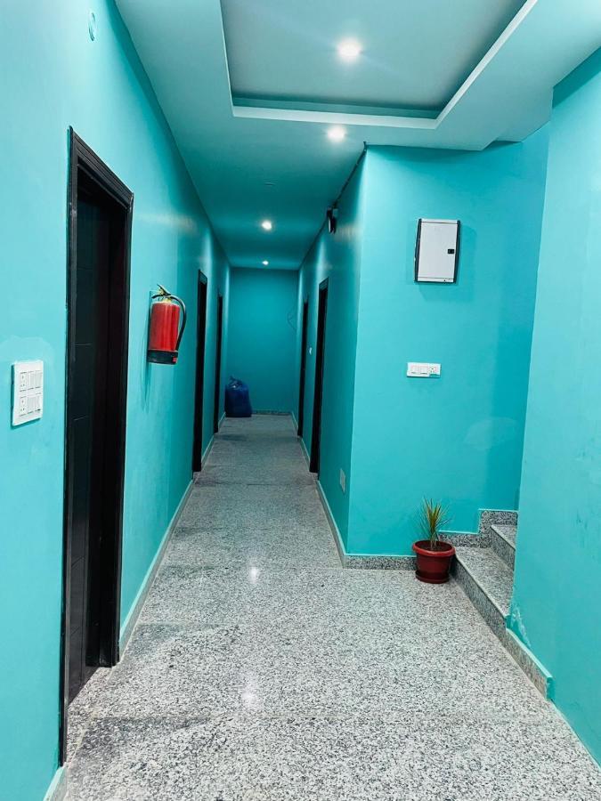 Hotel Manohar Rishīkesh Dış mekan fotoğraf