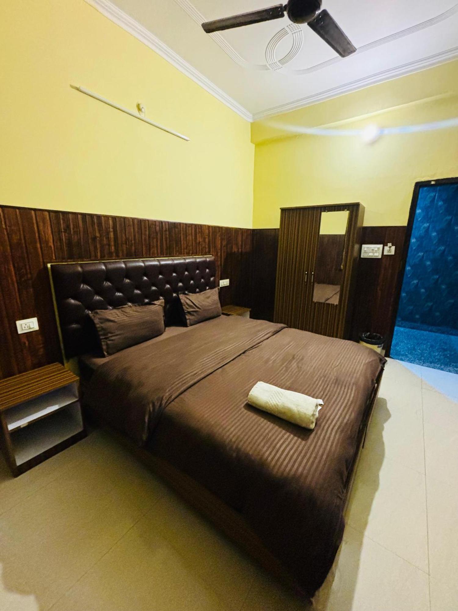 Hotel Manohar Rishīkesh Dış mekan fotoğraf